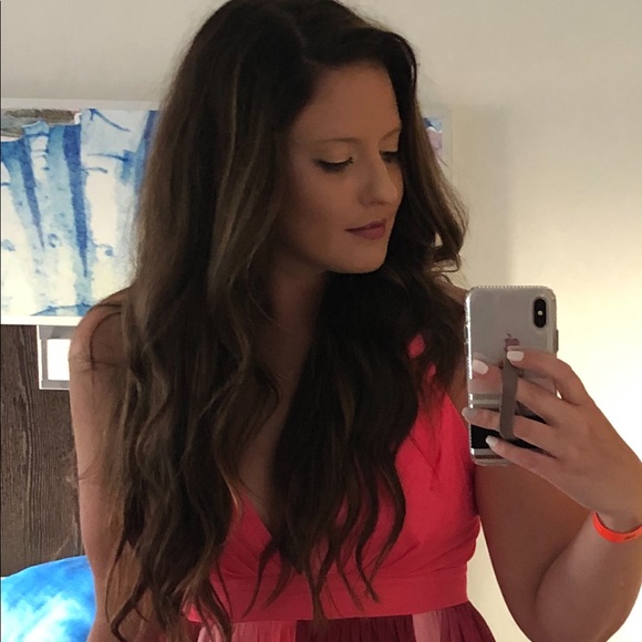 Meet your Posher, Sarah - Picture 5 of 5